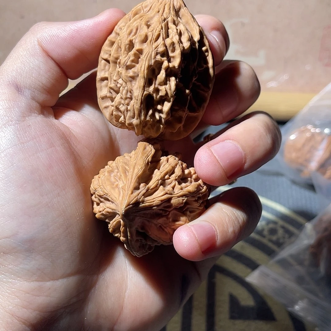 文玩核桃吊坠戈*戈鸡心 0000111