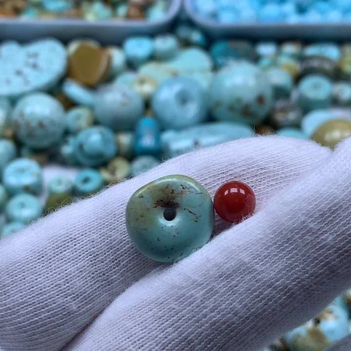 未镶嵌南红玛瑙珠宝奇石