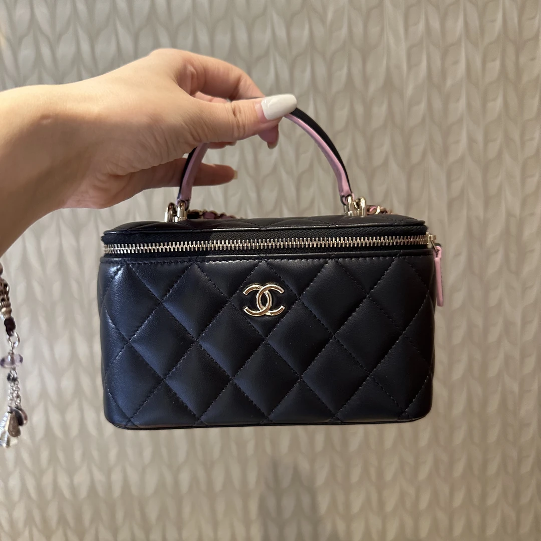 99新 Chanel/香奈儿 chanel 手柄盒子黑色化妆包/JM0023