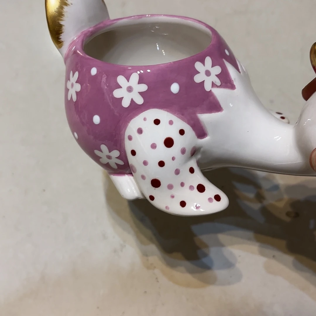 ?陶瓷艺术设计中心