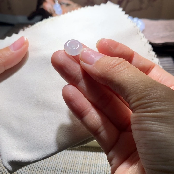 翡翠散珠肥扣子11.5*4.4