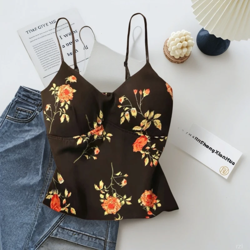 修身吊带背心无袖夏季打底上衣ins女内搭显瘦外穿一体式美背文胸