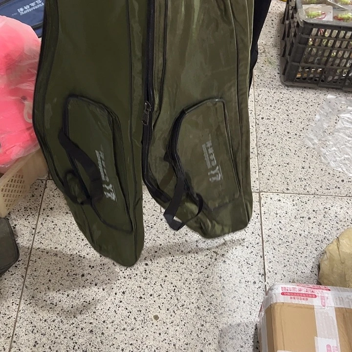 80公分大肚包随机发两个微瑕疵介意勿拍