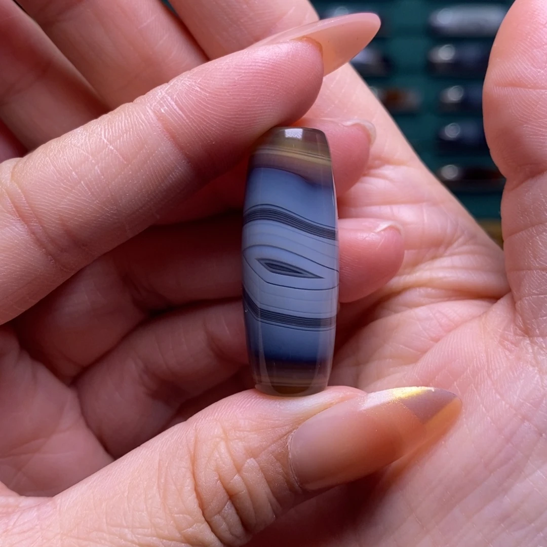 玛瑙/玉髓未镶嵌珠宝半成品