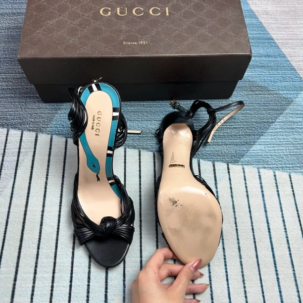 95新 GUCCI/古驰 黑色高跟凉鞋四〇码