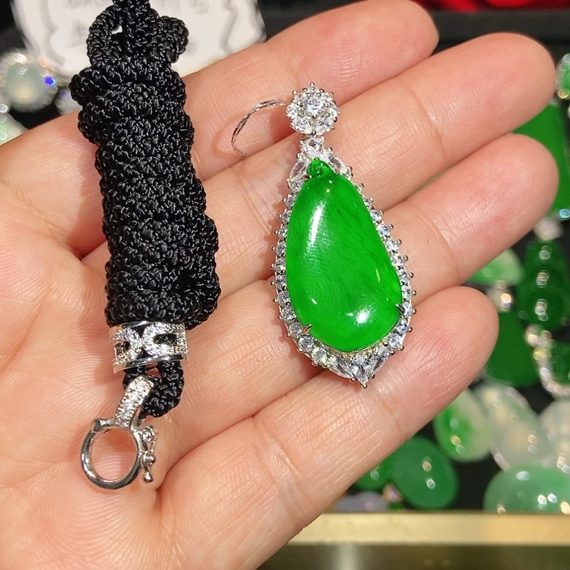 【闪购商品】颈饰未镶嵌翡翠天然翡翠