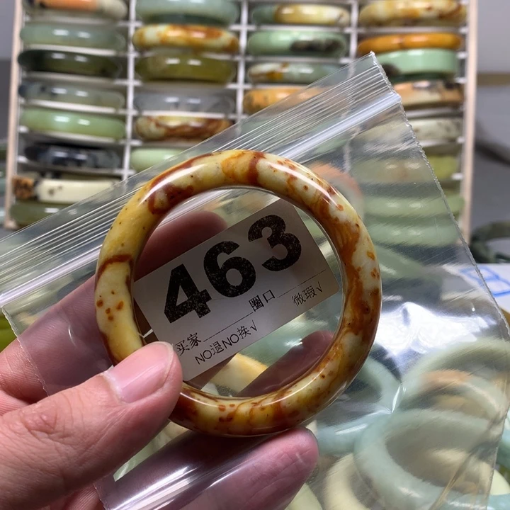 蛇纹石玉手镯未镶嵌C***佳