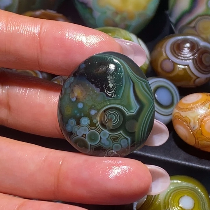 玛瑙/玉髓未镶嵌珠宝奇石6