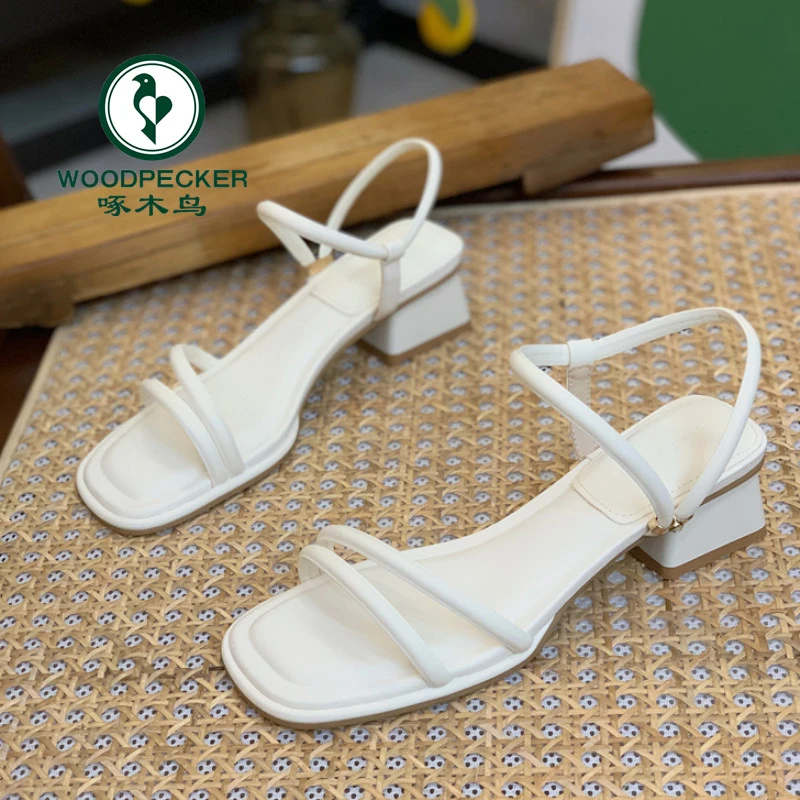 啄木鸟法式粗跟细带凉鞋女2025年夏季新款百搭一字带配裙子凉鞋