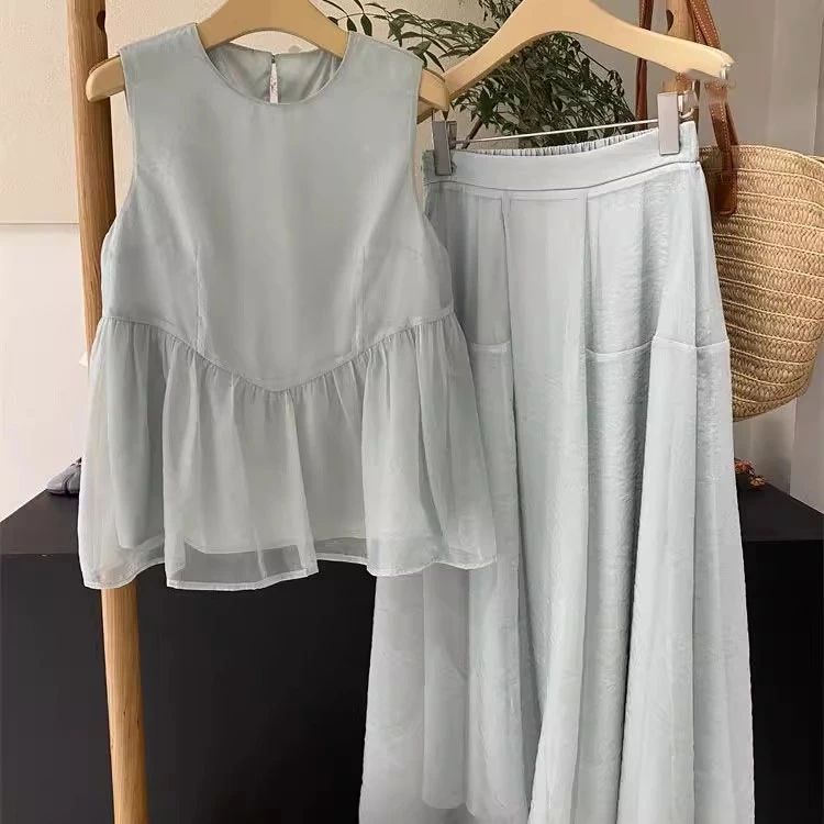 清冷感水蓝色半身裙2025夏季新款休闲显瘦超仙半身裙