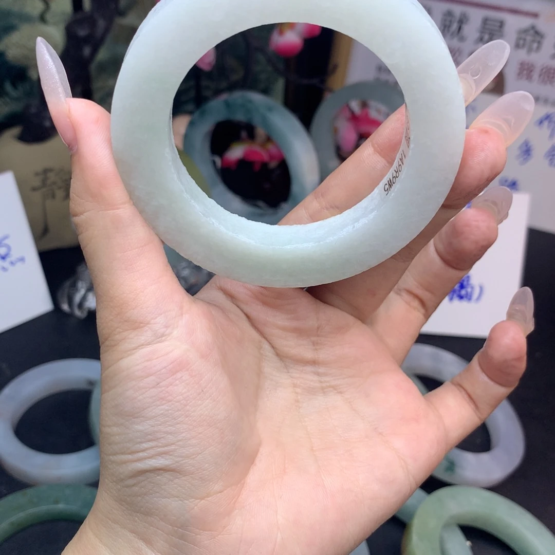 定制翡翠翡翠手镯未镶嵌