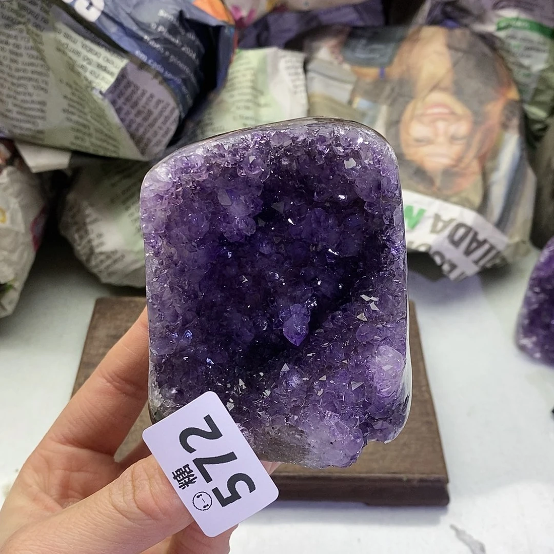 紫晶大型摆件（非配饰）未镶嵌
