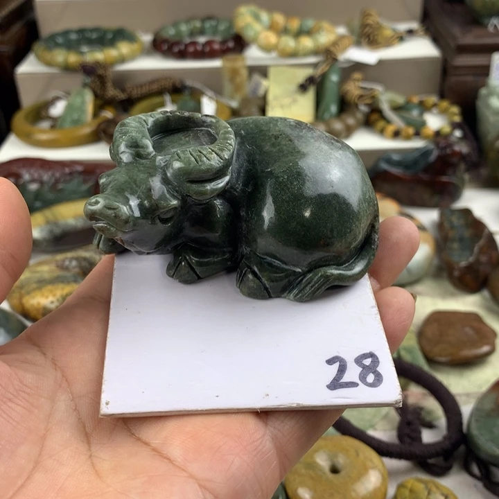 岫岩河磨玉（透闪石质玉）未镶嵌珠宝奇石