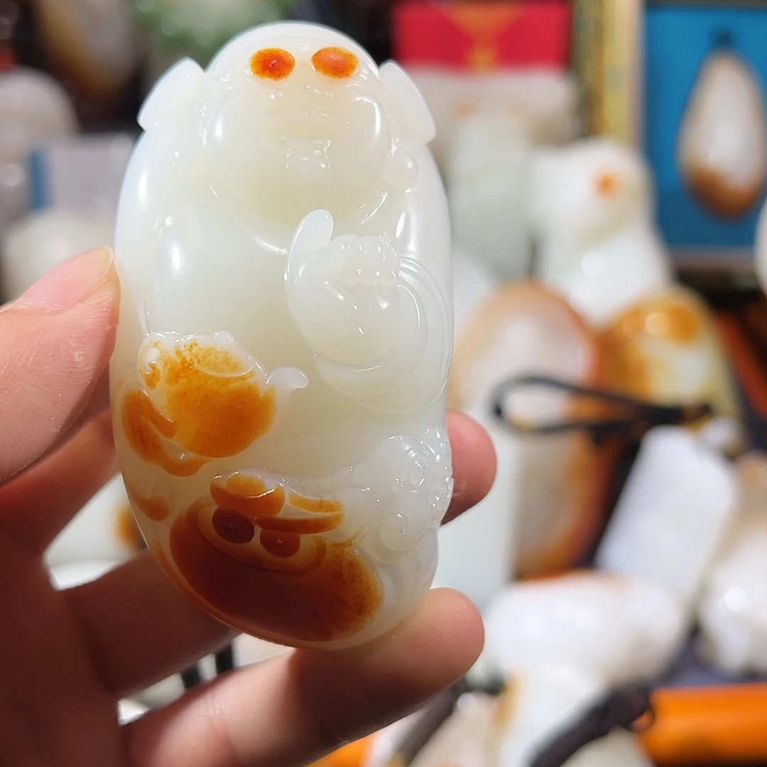 和田玉未镶嵌把件