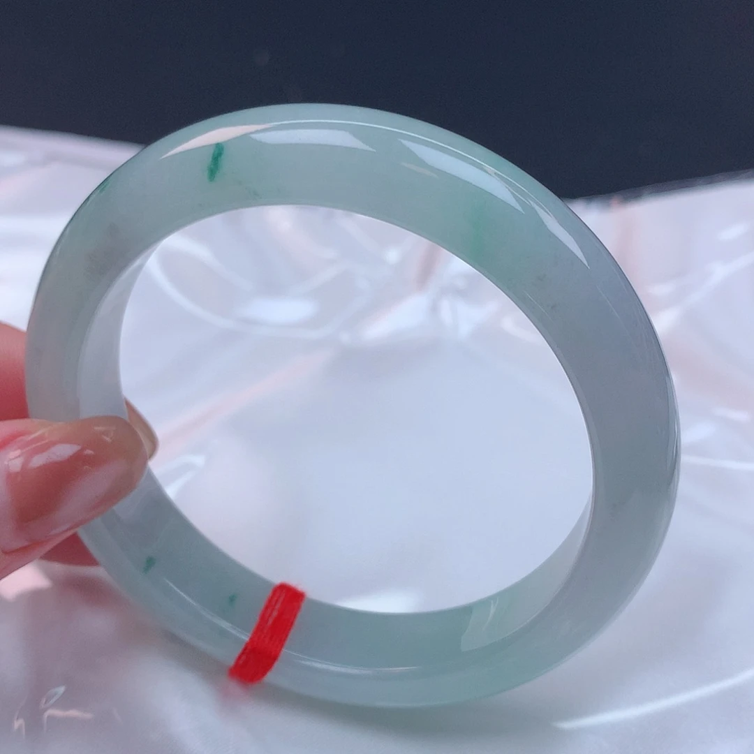 【闪购商品】未镶嵌手镯翡翠58