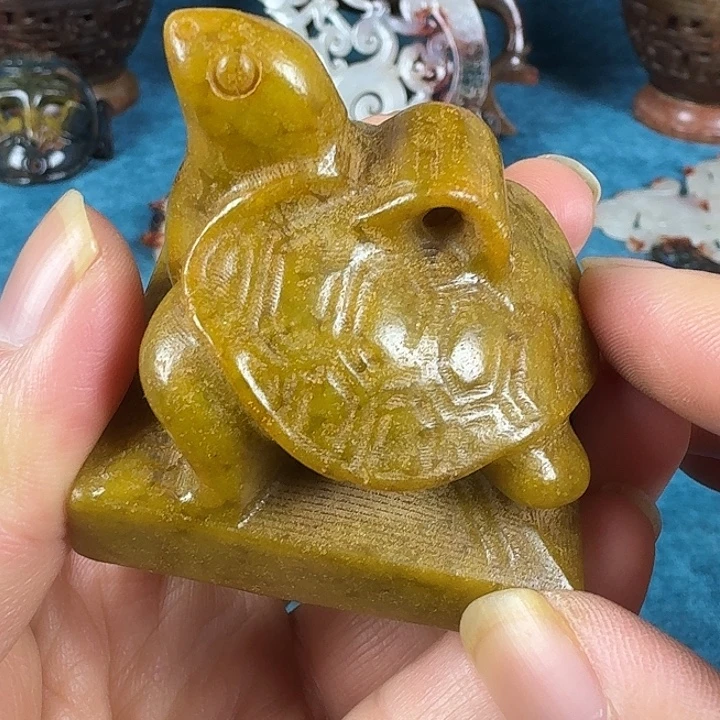 和田玉（糖玉）未镶嵌挂件