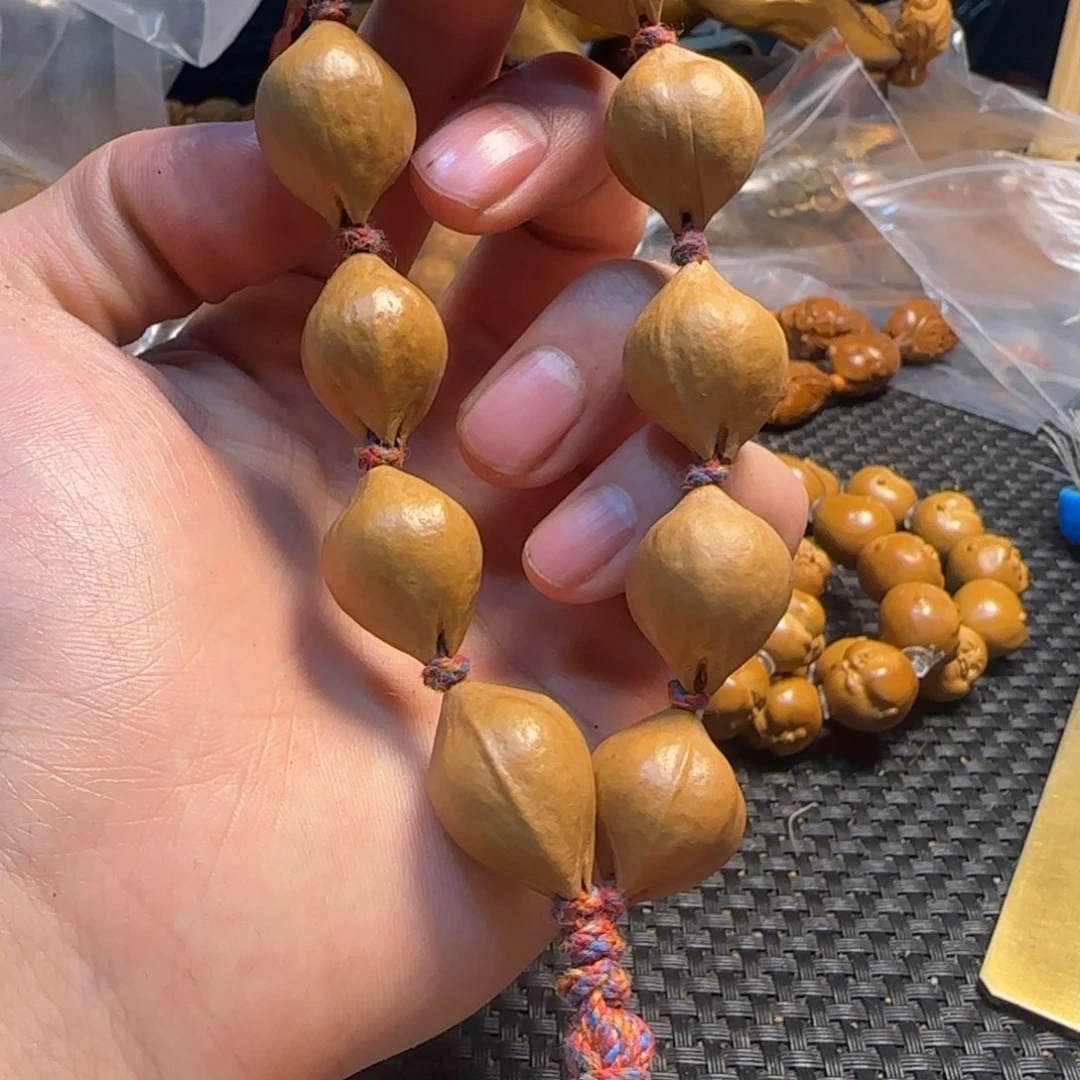 橄榄核手串/手链鹰嘴铁核