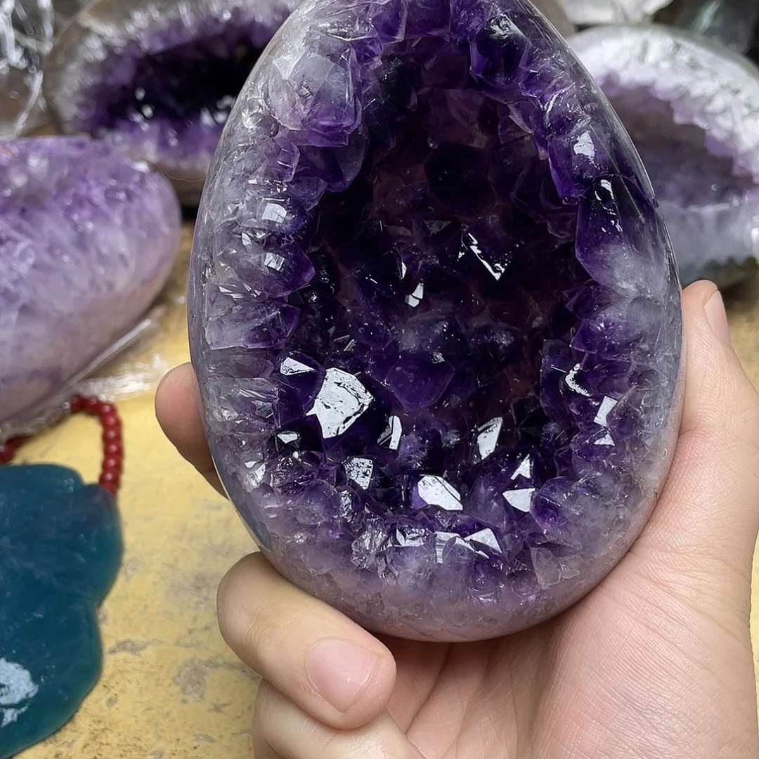 s***s未镶嵌大型摆件（非配饰）紫晶