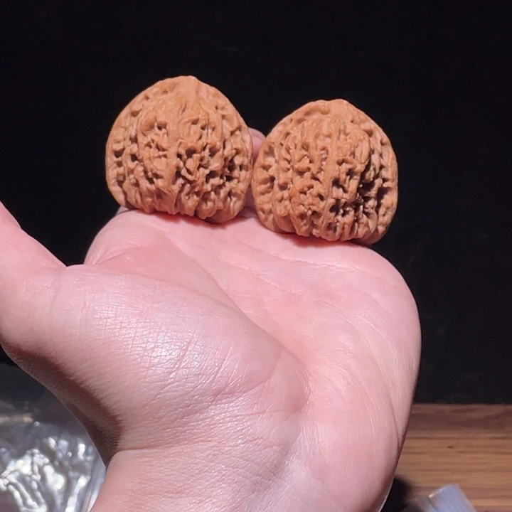 大***硕把件文玩核桃41全品南疆石