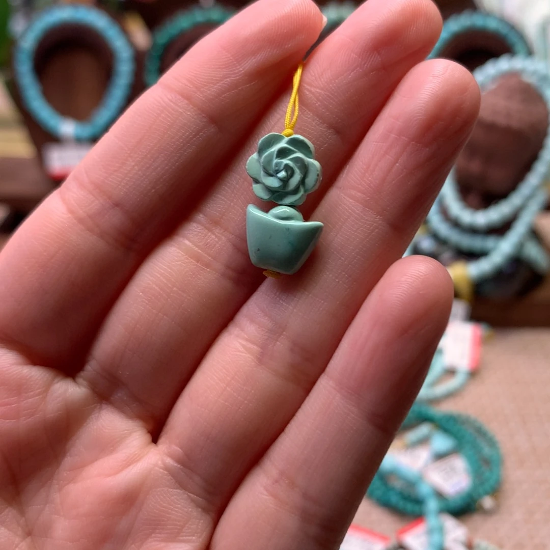 绿松石未镶嵌配饰