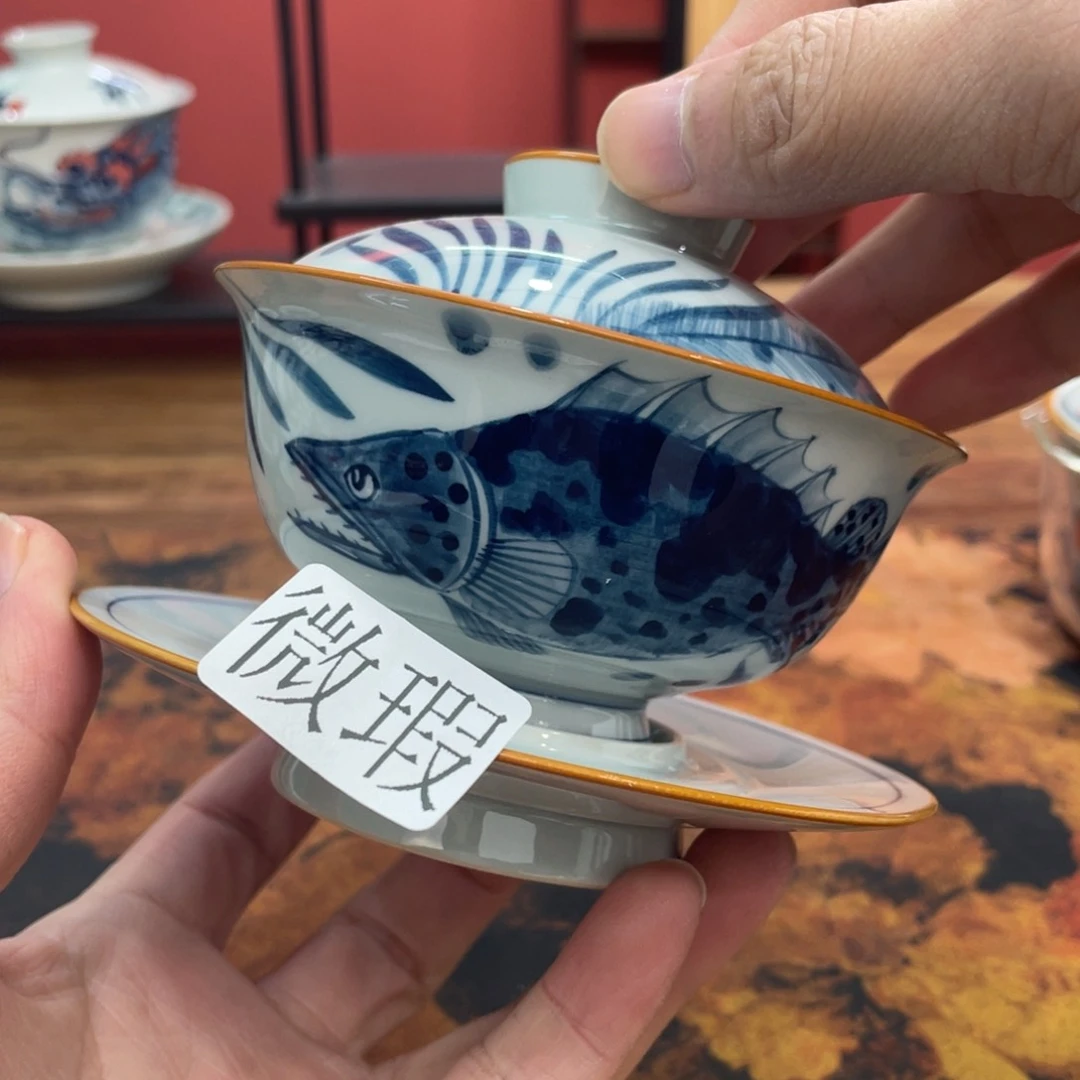 釉下手绘茶具微瑕