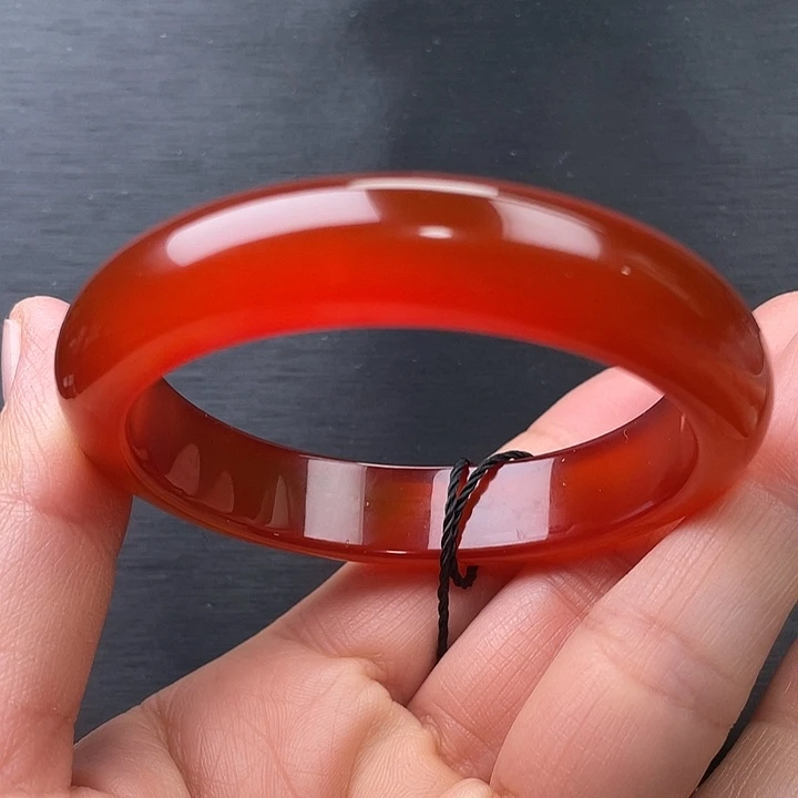 玛瑙/玉髓未镶嵌手镯53圈口