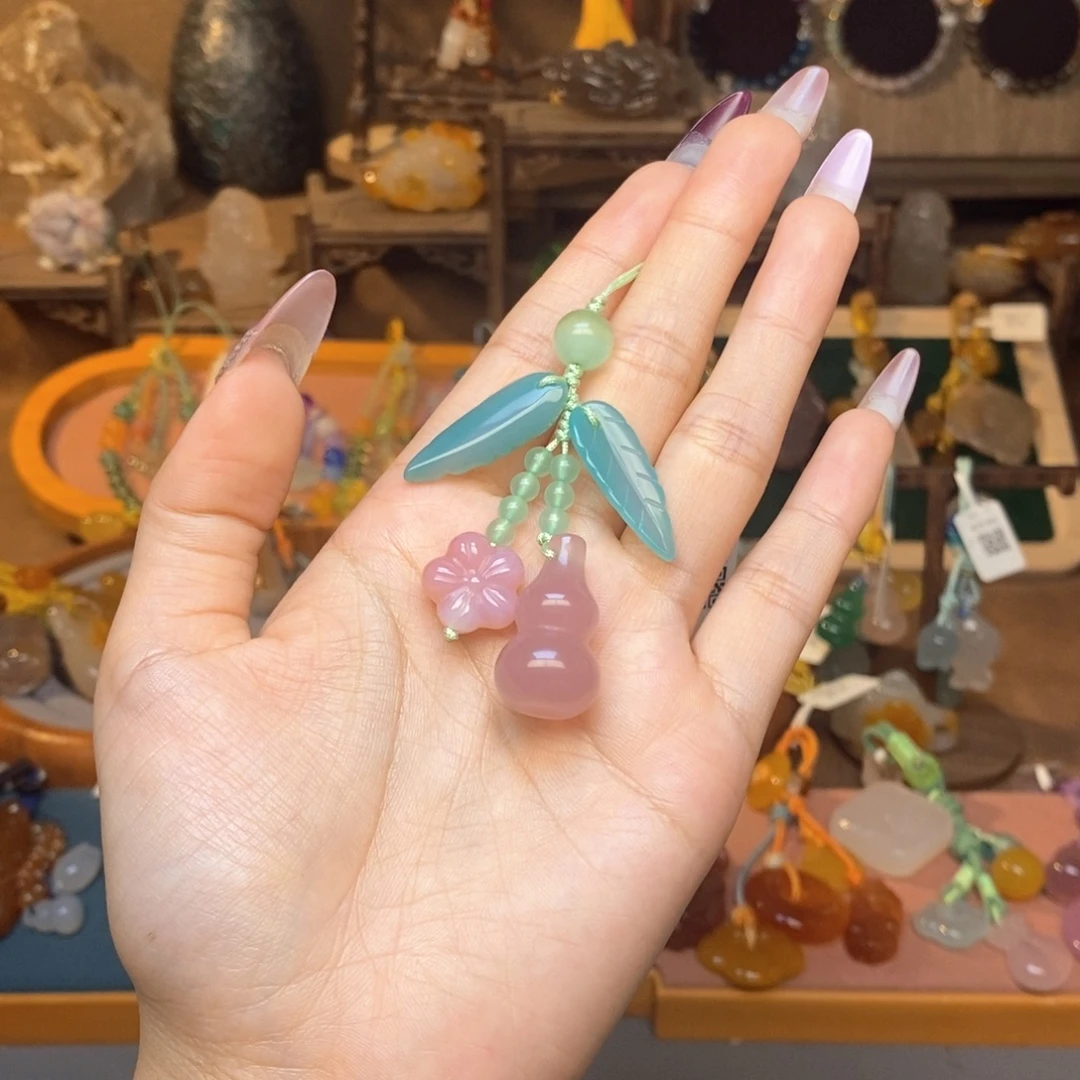 未镶嵌车挂玛瑙/玉髓挂件