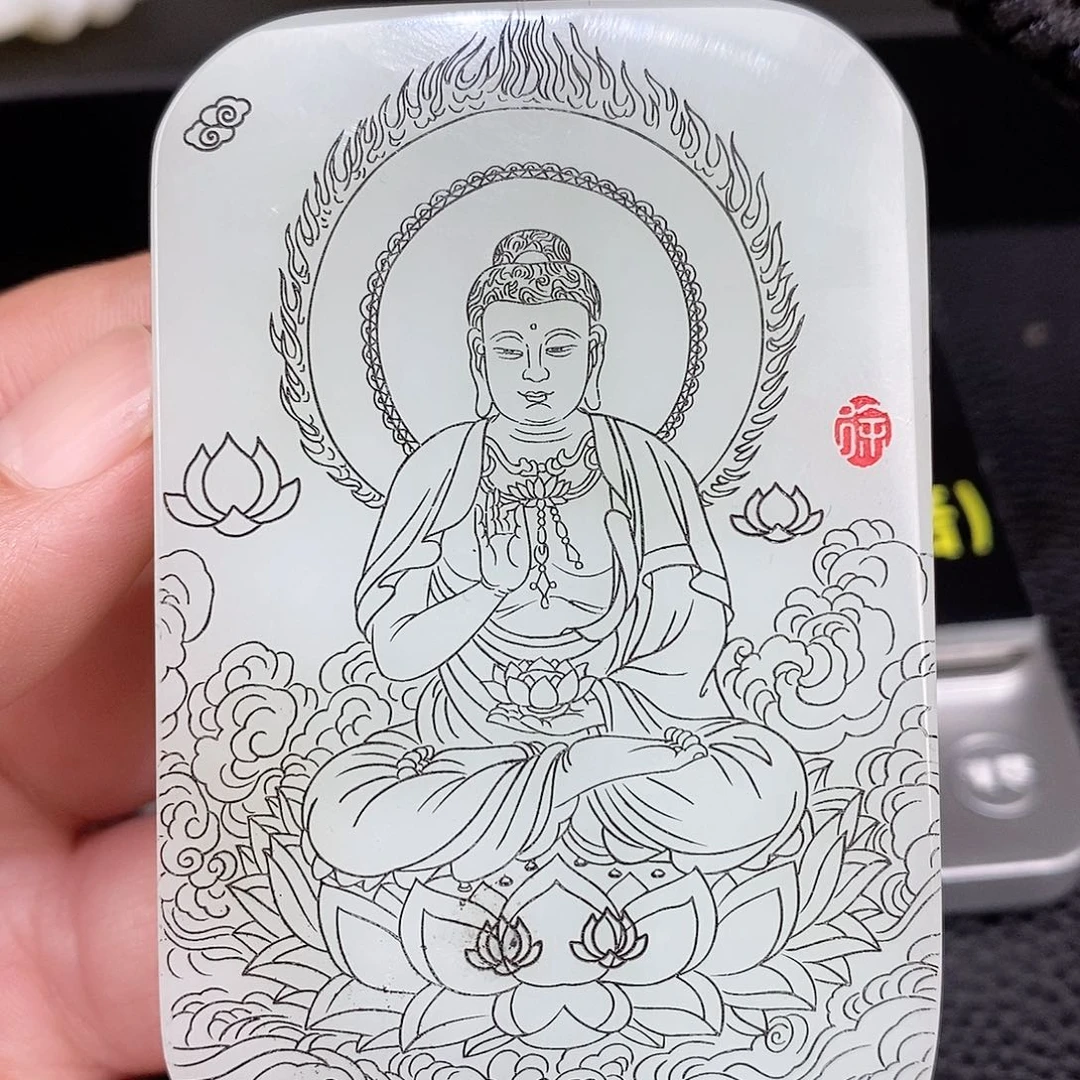 颈饰未镶嵌和田玉