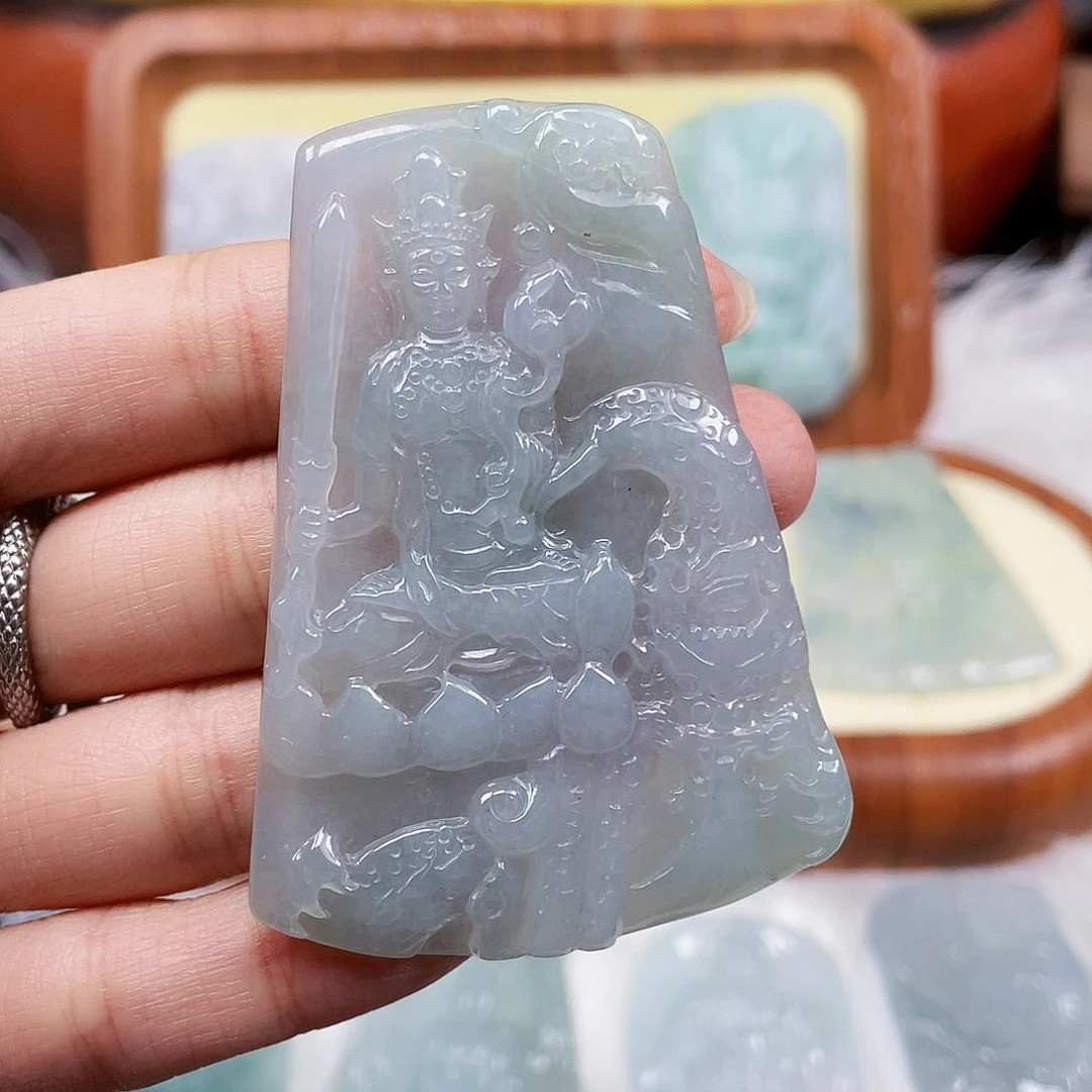 翡翠未镶嵌项圈御龙虚空藏