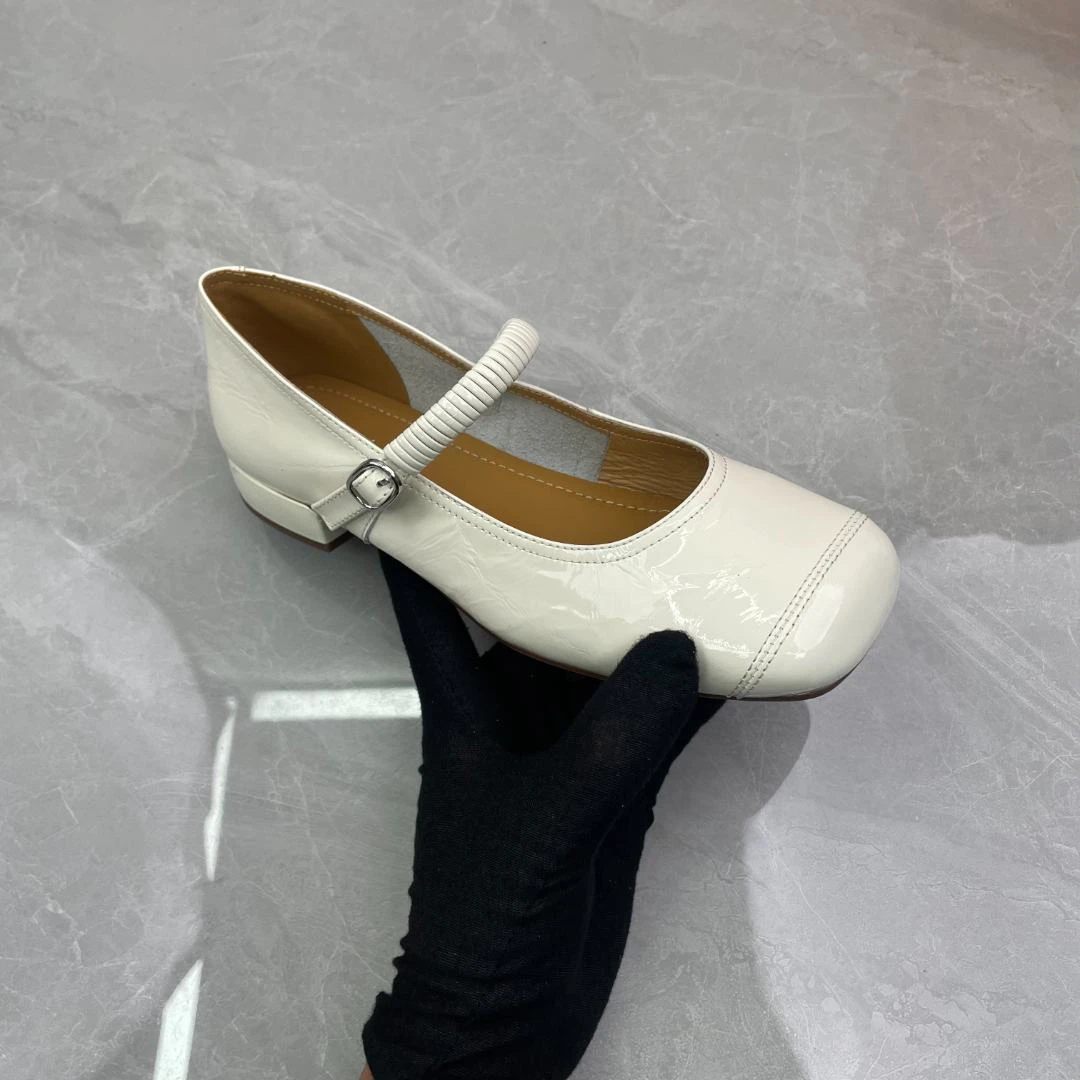 单鞋女 (牛皮)511-10207(孤品) f区38码