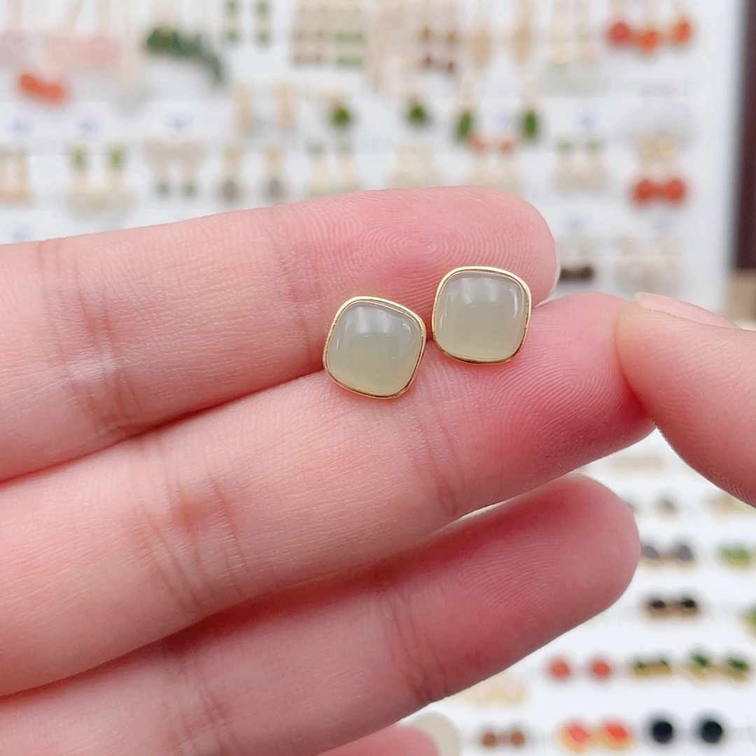 和田玉银S925镶嵌耳饰