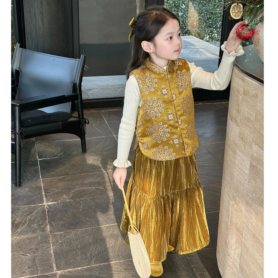 壹妈童装女童秋冬季新款套装女宝宝金色新中式风夹棉马甲黄色半裙