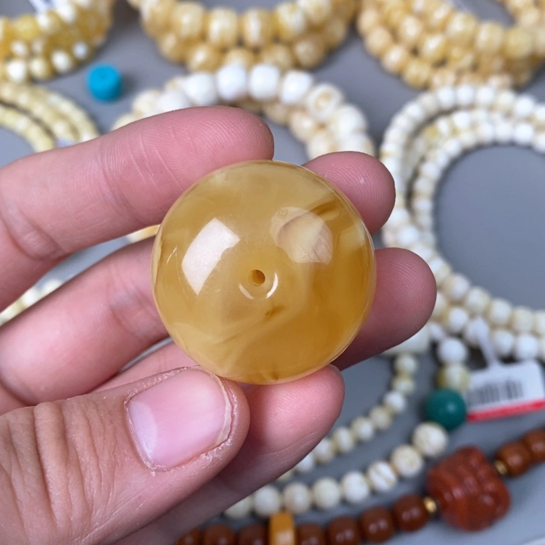 琥珀珠宝奇石未镶嵌32.6mm 蜜糖溶洞妖花