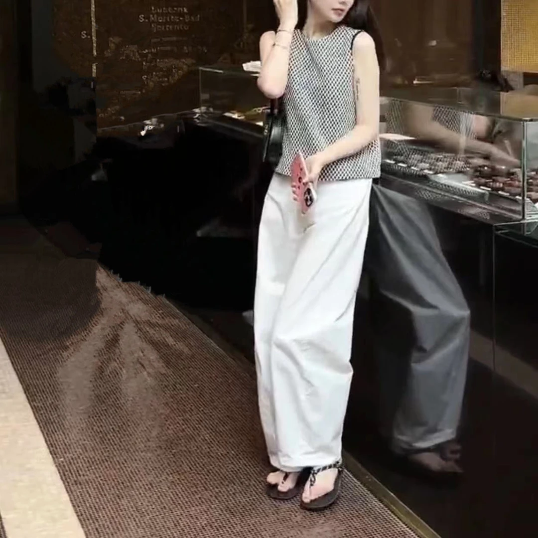 时尚格子马甲上衣休闲阔腿裤简约设计舒适穿搭