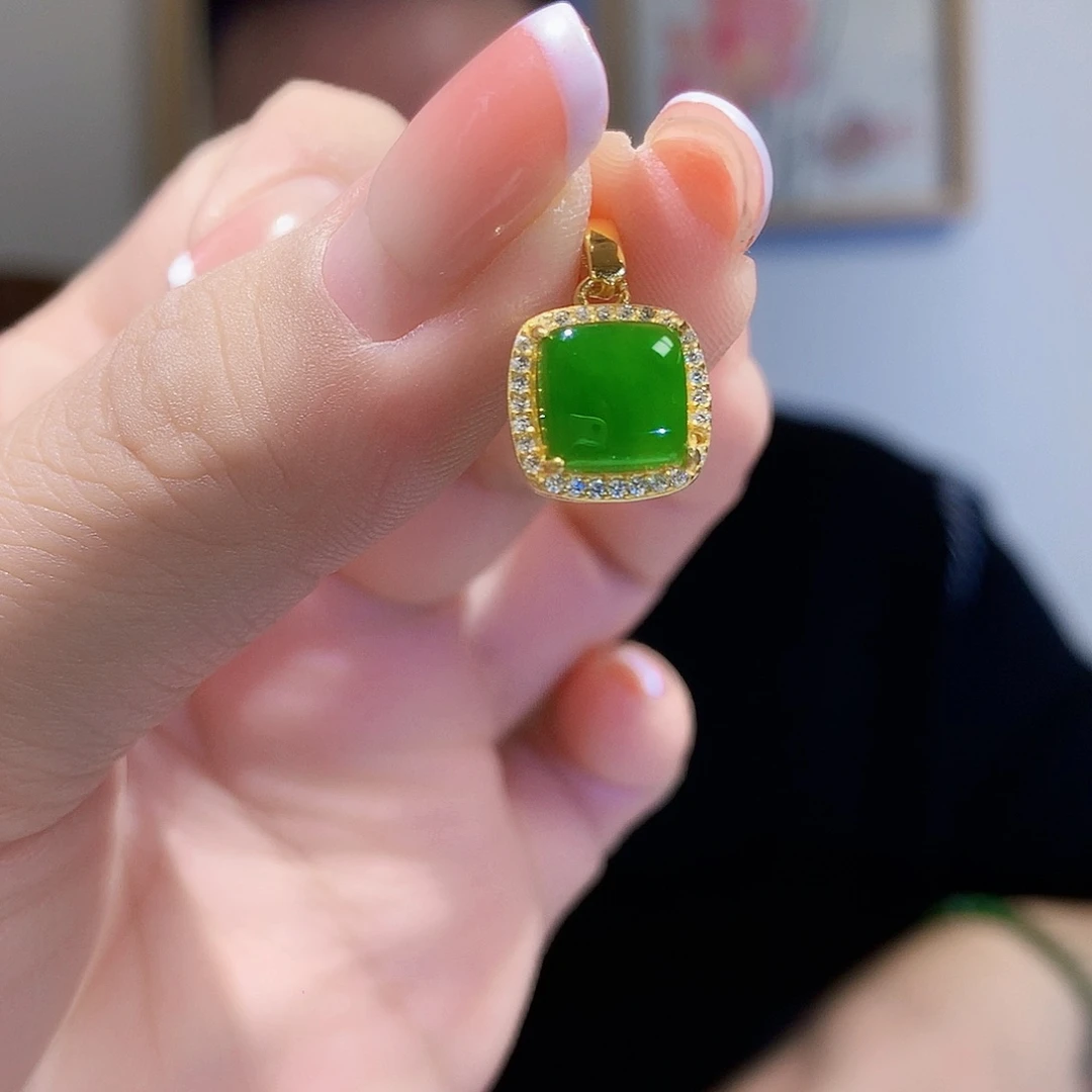 和田玉（碧玉）颈饰银S925镀金镶嵌