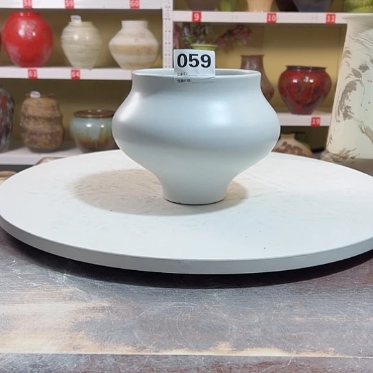 瓶高20口16。陶瓷摆件。059