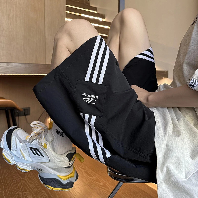 绣标条纹运动短裤男夏季薄款宽松直筒休闲中裤潮牌美式痞帅五分裤