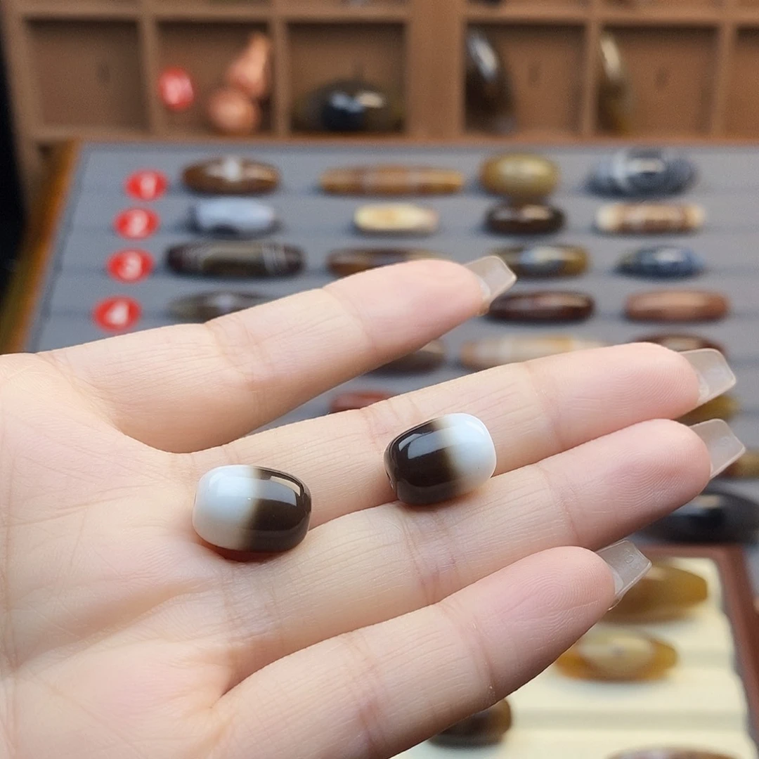 慕***风玛瑙/玉髓颈饰未镶嵌
