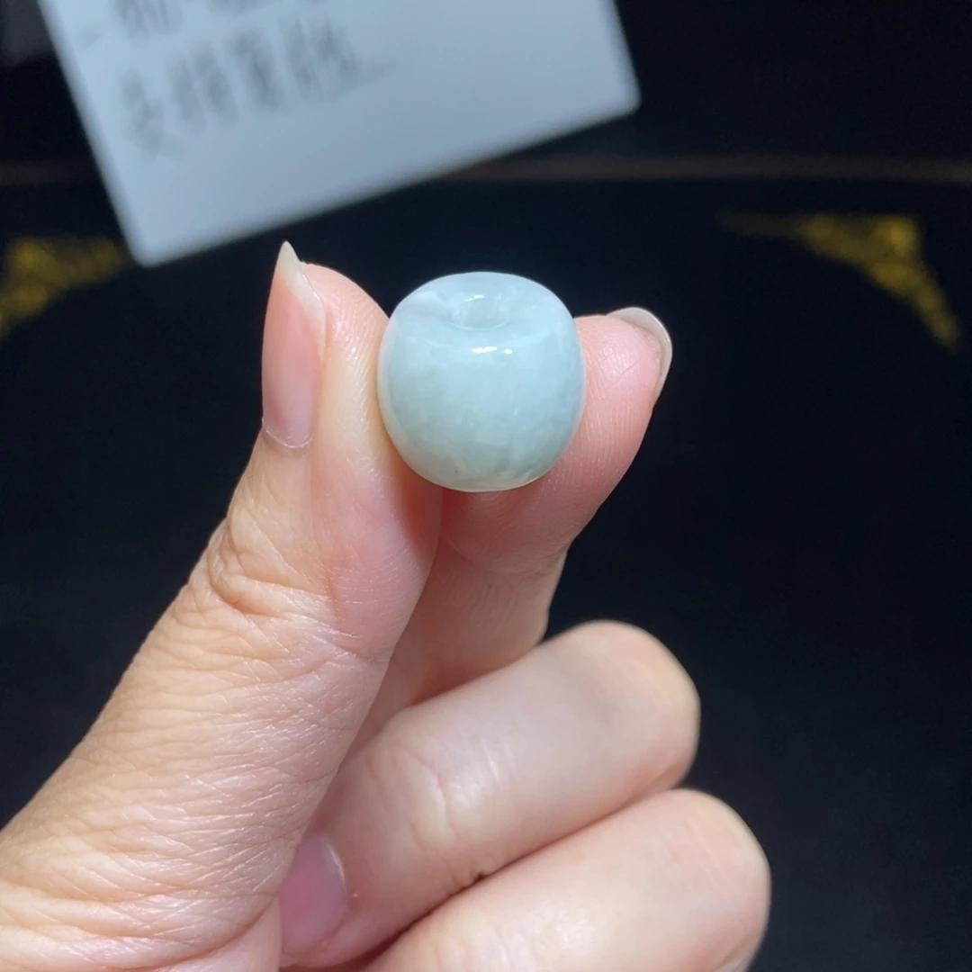 翡翠未镶嵌手链翡翠