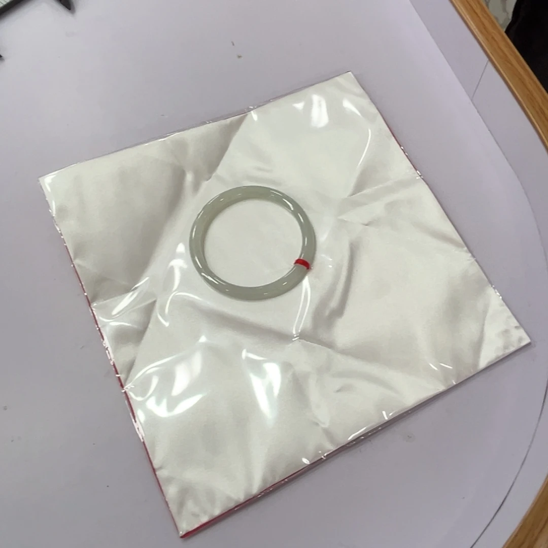 翡翠手镯未镶嵌a***e1222222222323