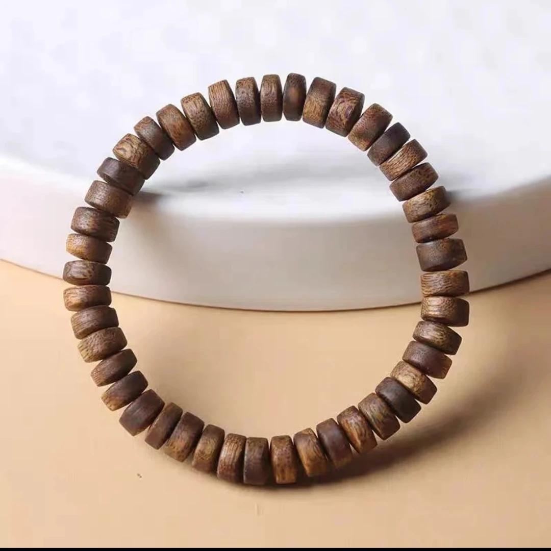 沉香手串 09片珠单圈 多样性发一