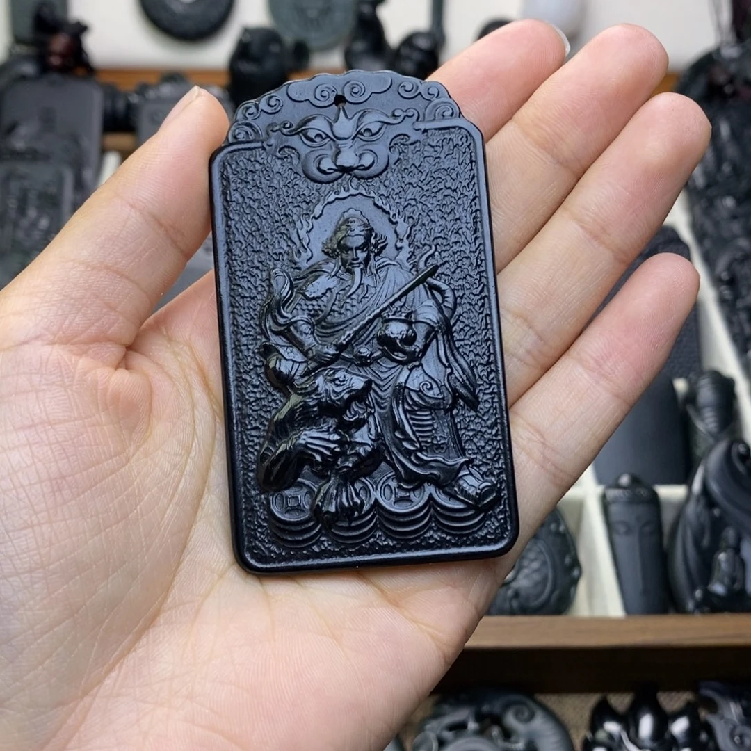 随***吧和田玉未镶嵌颈饰
