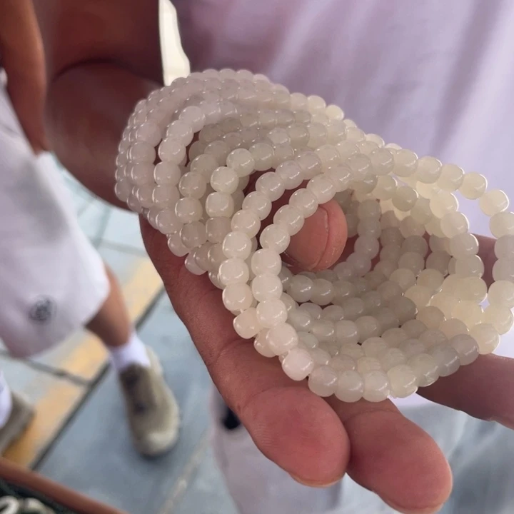 和田玉未镶嵌颈饰多样性发货，发其一