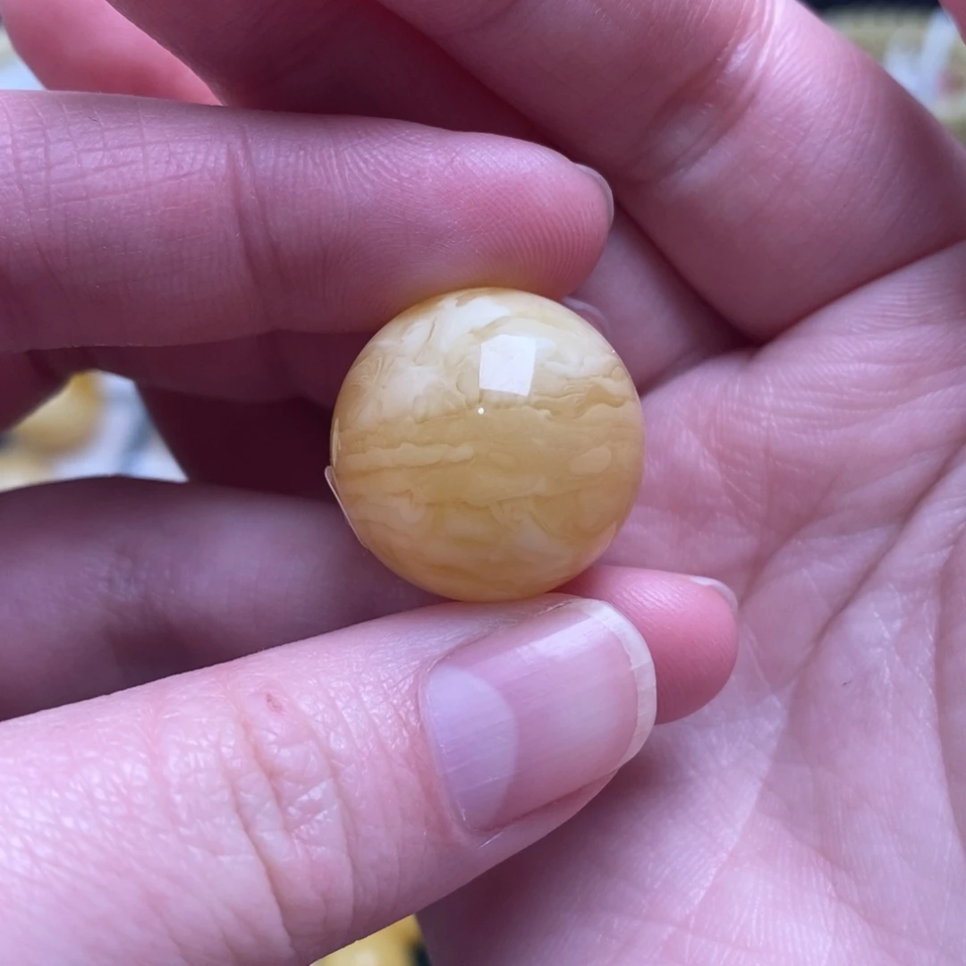 蜜蜡未镶嵌珠宝奇石20.2