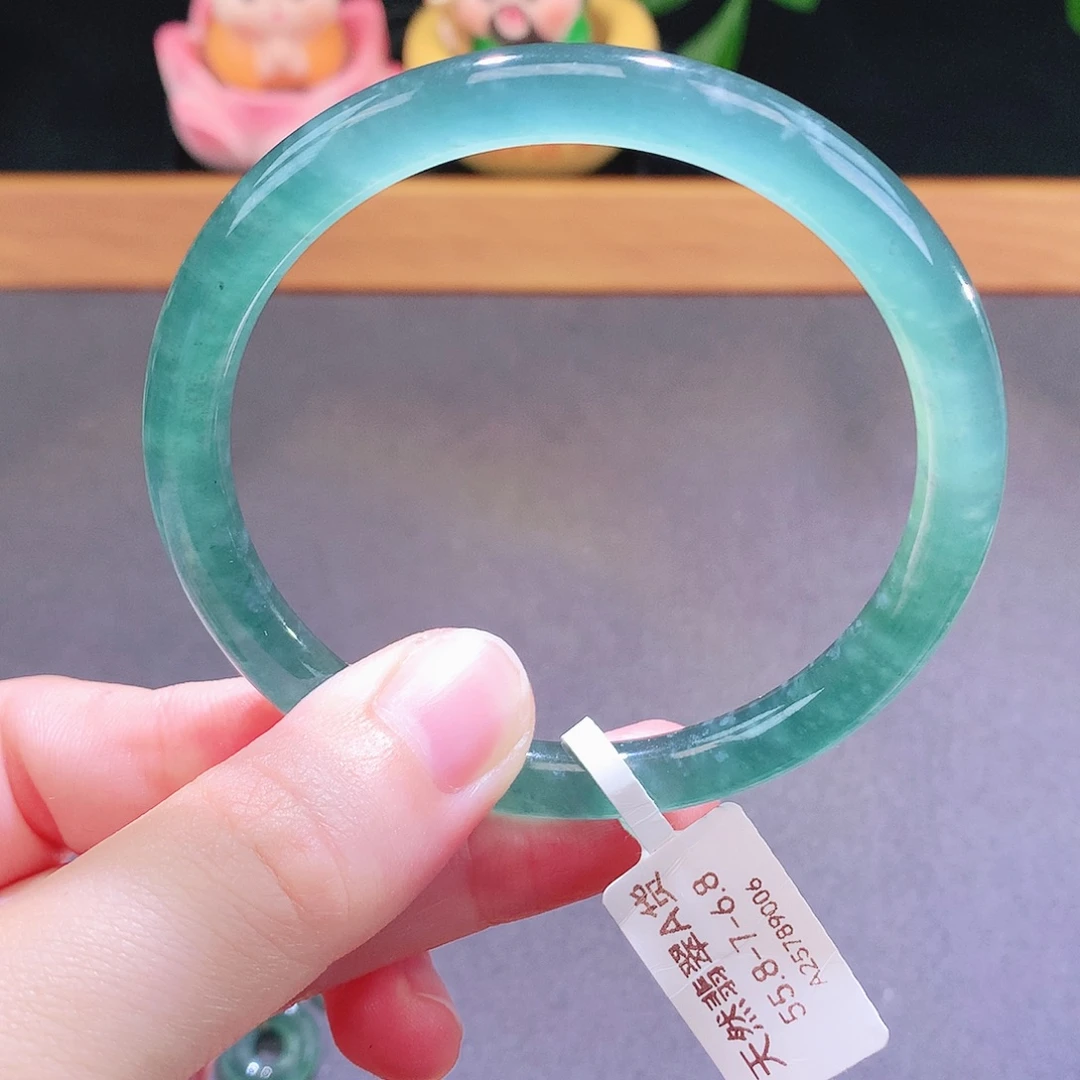 翡翠未镶嵌手镯天然翡翠