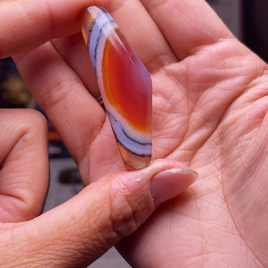 未镶嵌玛瑙/玉髓珠宝奇石白**㿟