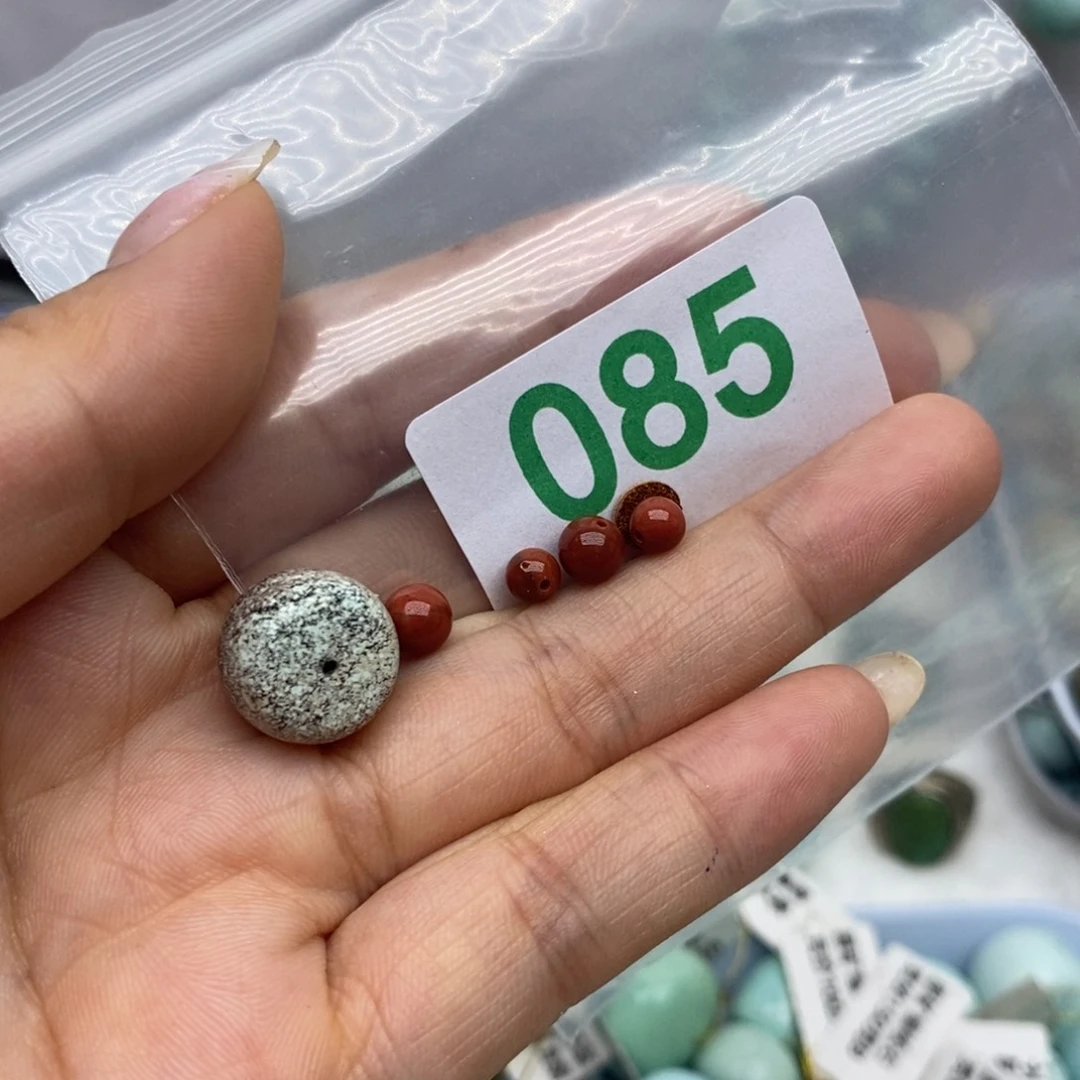 未镶嵌南红玛瑙珠宝奇石
