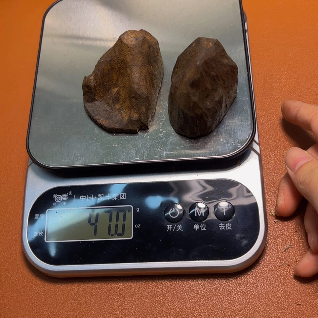 帝***震沉香碎屑沉香棋楠沉香包头料47g