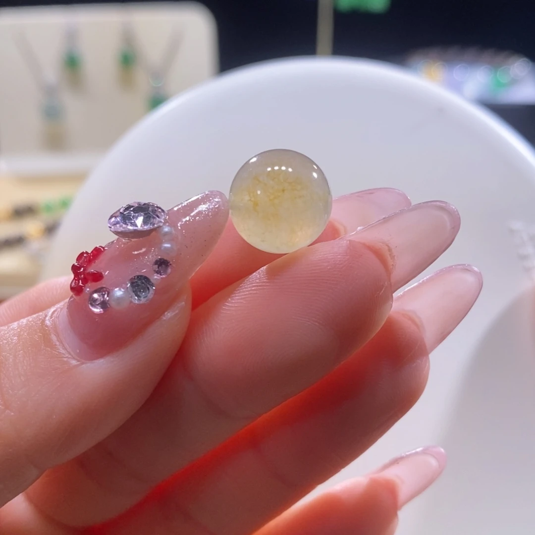 熙***久翡翠未镶嵌颈饰翡翠冰橘黄珠11.7mm