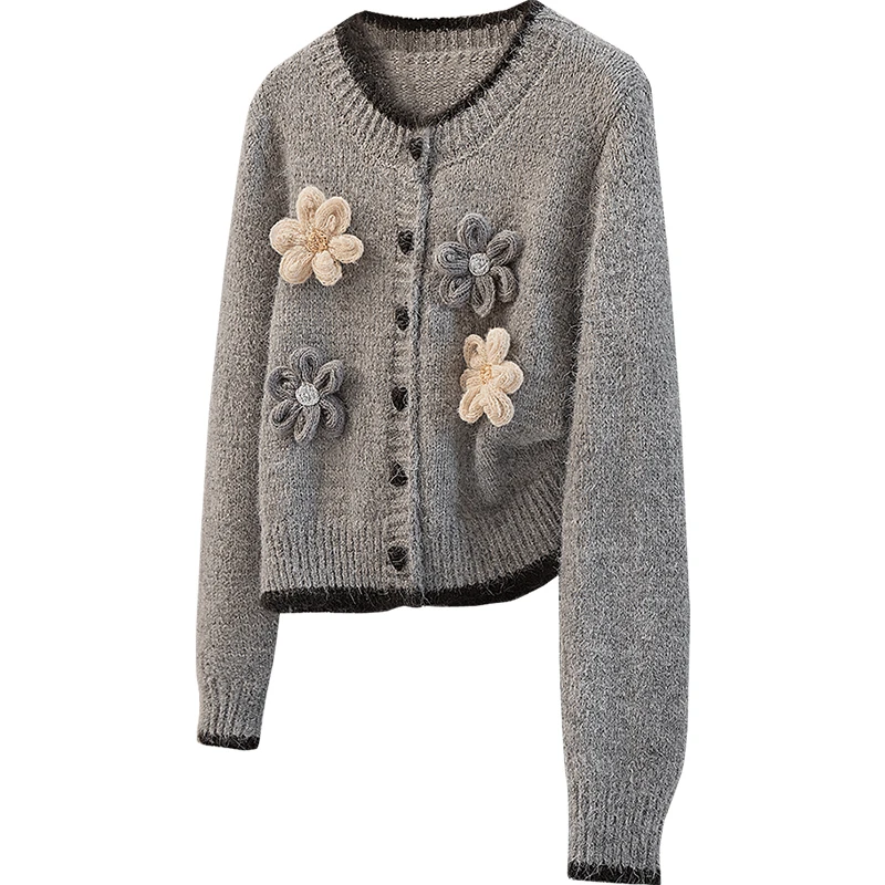 丝柏舍2025春装新款女立体花朵图案撞色圆领长袖针织衫S51X2293Z